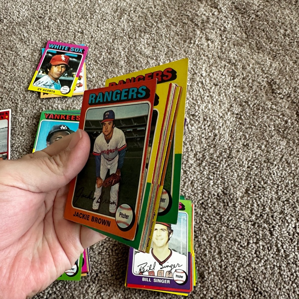 1975 Topps Baseball Card Lot Willie Stargell Catfish Hunter Brian Downing 105 ct - Picture 10 of 11